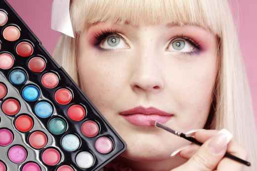 Вечерний макияж для блондинки с голубыми глазами