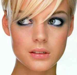 Дневной макияж для блондинки с карими глазами