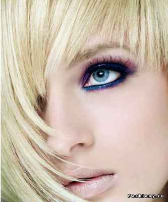 Макияж для синих глаз и темных волос фото
