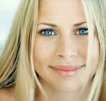 Как красить глаза синие