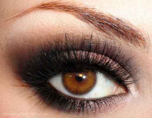 Секреты макияжа для карих глаз