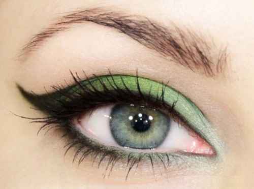 Видео дневной макияж для зеленых глаз
